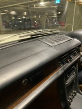 Load image into Gallery viewer, Mercedes 1972 280CE
